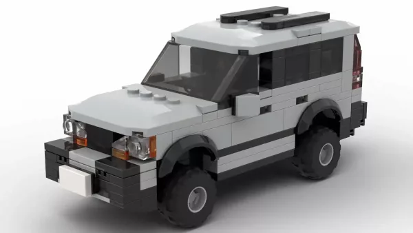 LEGO Volvo XC90 04 scale brick model in gray color on white background